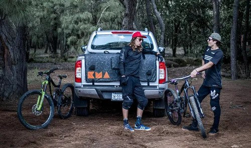 Tailgate Pad KMA Porta Bicicletas Para Camioneta (4 Bicicletas)