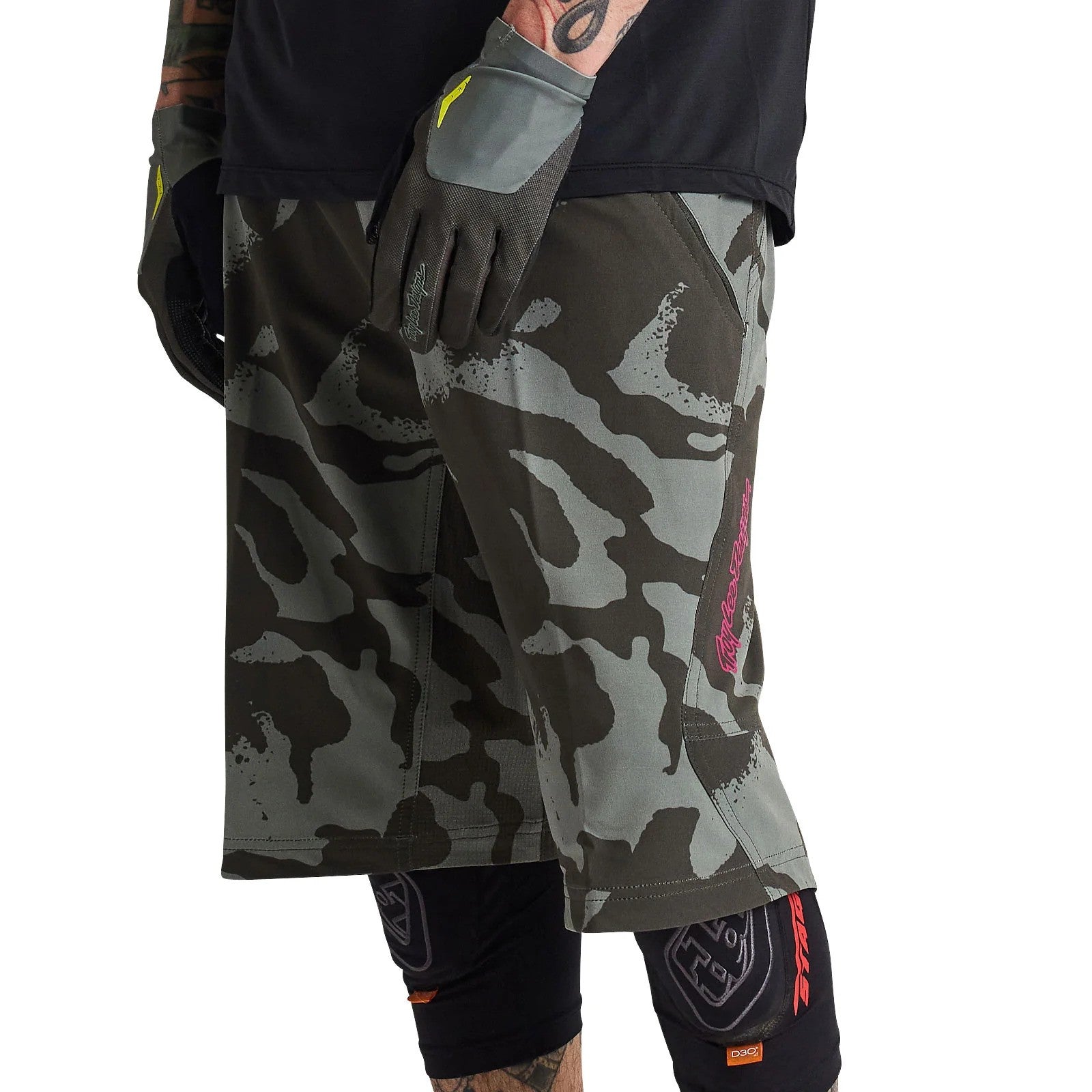 Short Troy Lee Designs Skyline Shadow Camo Olive