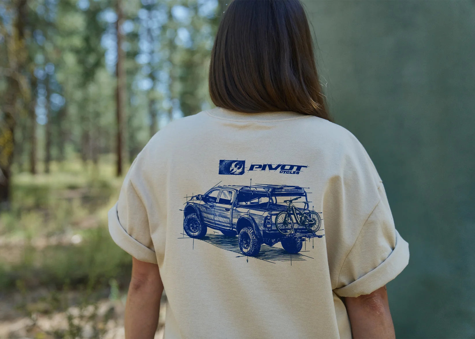 Playera PIVOT OVERLAND BOXY