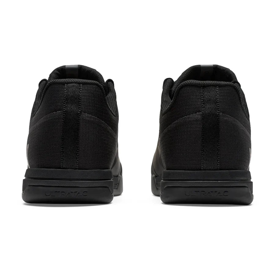 Tenis FOX Union Canvas Flat Negro