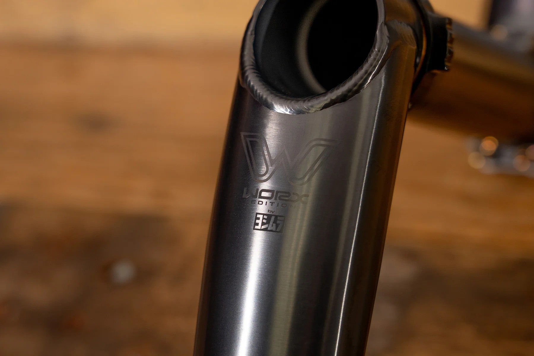 Bielas Yoshimura Eewings Work Edition