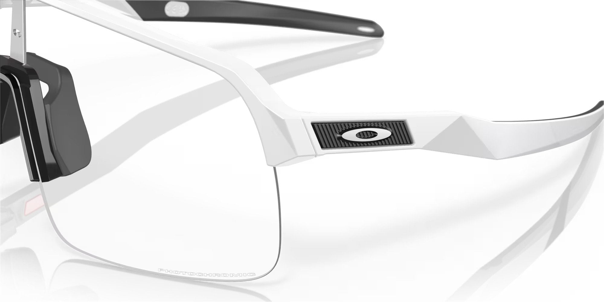 Lentes Oakley Sutro Lite Matte White Clear Photochromic